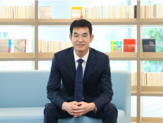 全國(guó)人大代表陳康平：加強(qiáng)光伏復(fù)合項(xiàng)目用地保障