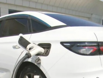 寶應(yīng)首個自助電動汽車充電站來了！